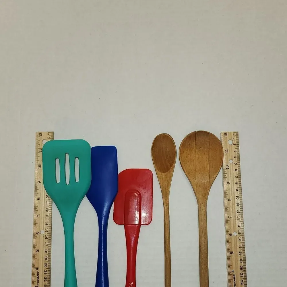 Lot of 8 cooking utensils some vintage Ekco Oneida Wooden Stainless